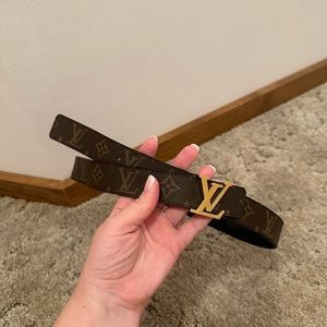 Louis Vuitton LV Initiales 30mm Reversible Belt